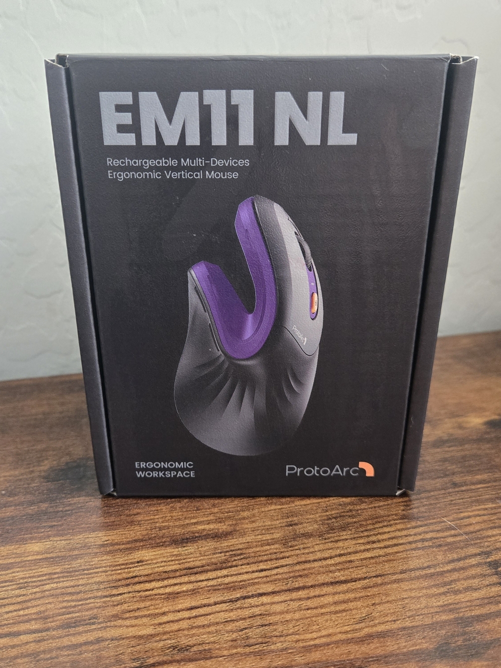 ProtoArc EM11 NL Ergonomic Vertical Mouse Wireless Bluetooth 2.4G Rechargeable